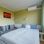 Golden Gate By Interhome *