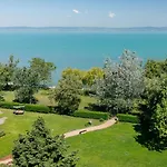 Golden Gate By Interhome *